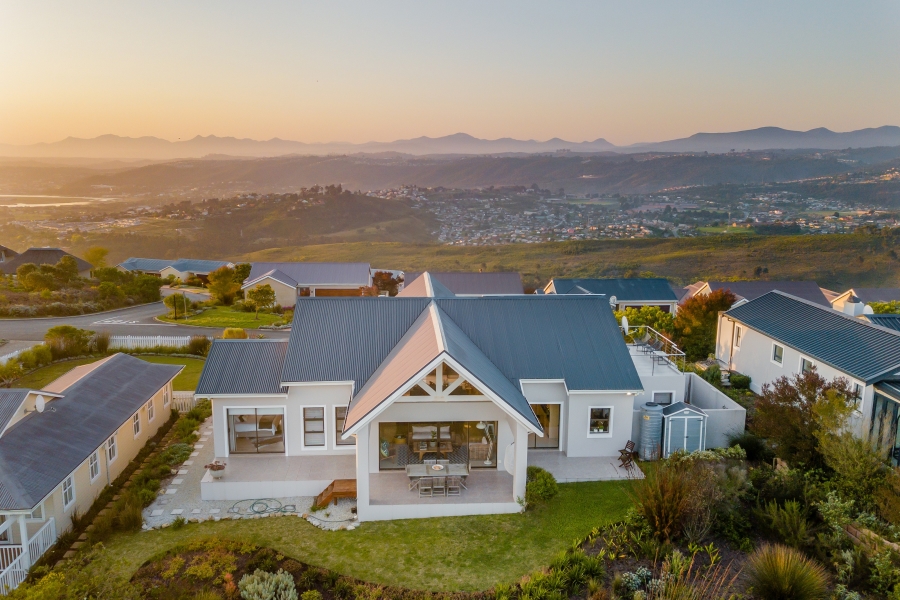 3 Bedroom Property for Sale in Pezula Golf Estate Western Cape